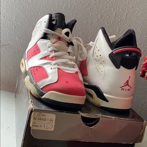 Air Jordan 6 Retro